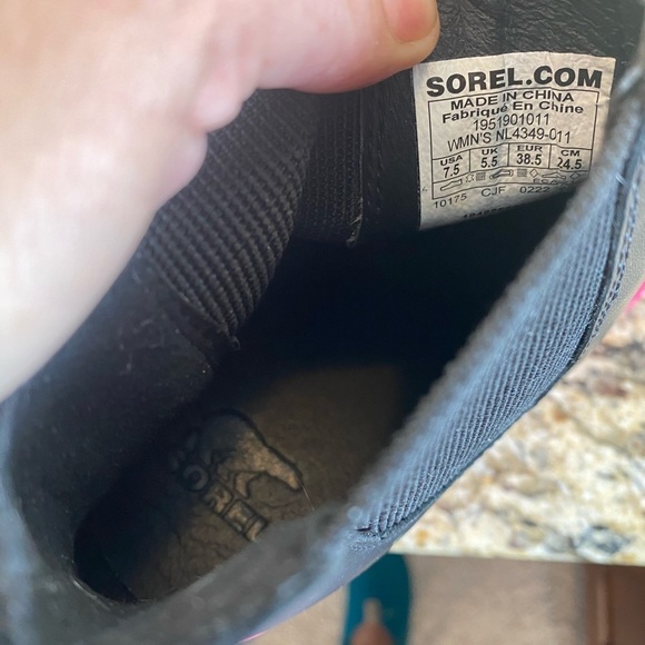 Sorel Brex Waterproof boot size 7.5 - Picture 7 of 8